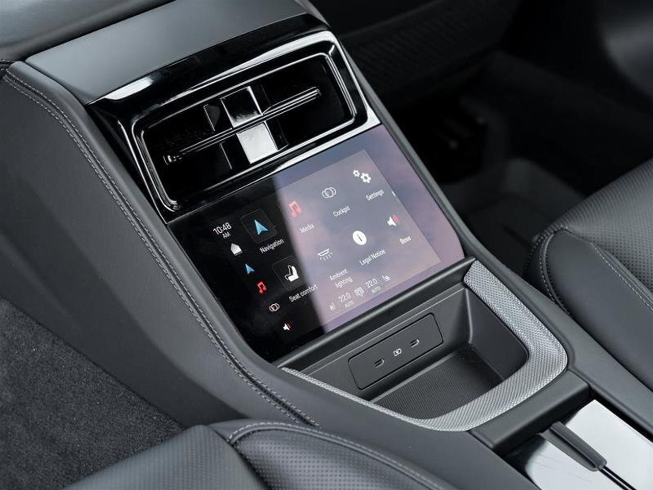 2026 Porsche Panamera 4 E-Hybrid AWD 2 Sets of Tires & Rims Premium Pkg Photo