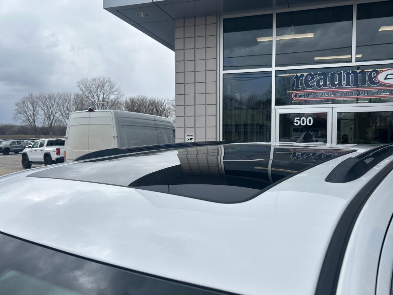 2019 Jeep Grand Cherokee LIMITED LOCAL TRADE Photo