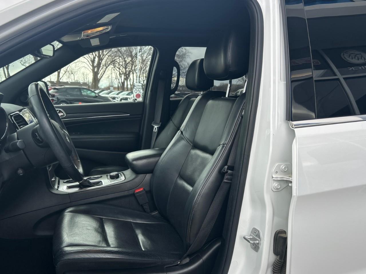 2019 Jeep Grand Cherokee LIMITED LOCAL TRADE Photo