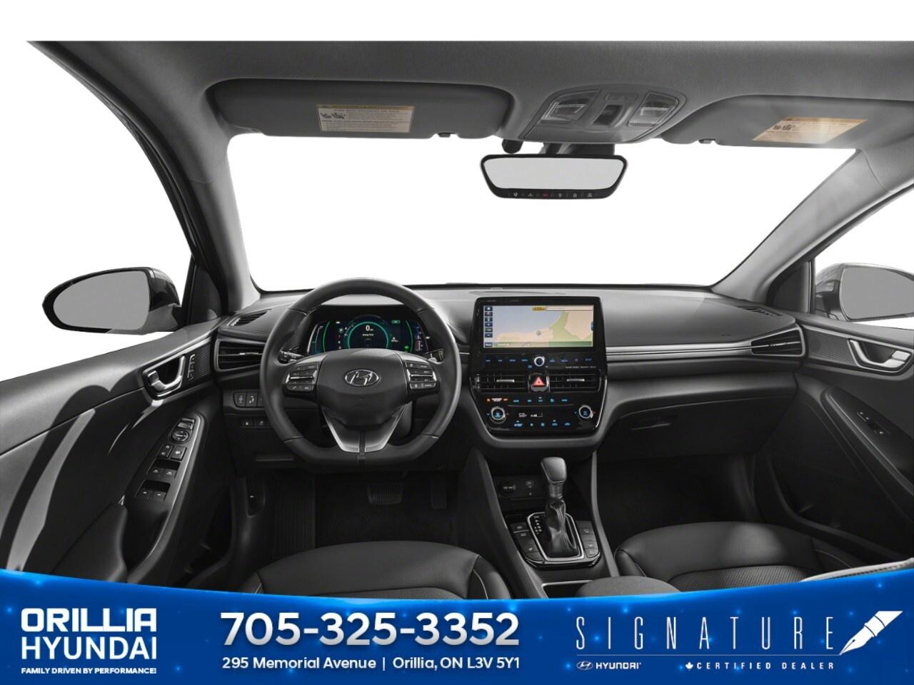 2022 Hyundai IONIQ Preferred Hatchback Photo2