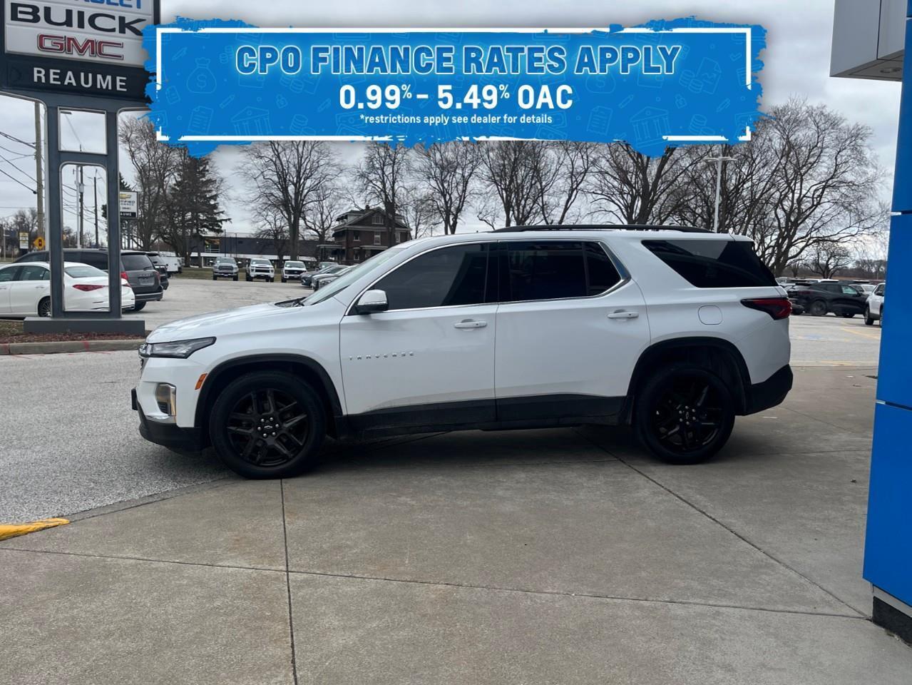 2023 Chevrolet Traverse True North Photo