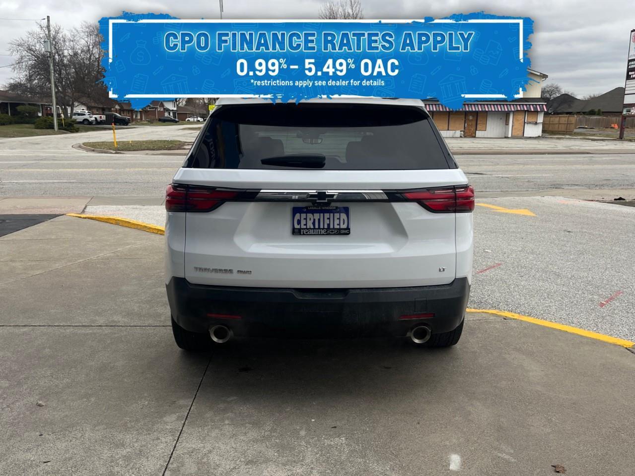 2023 Chevrolet Traverse True North Photo