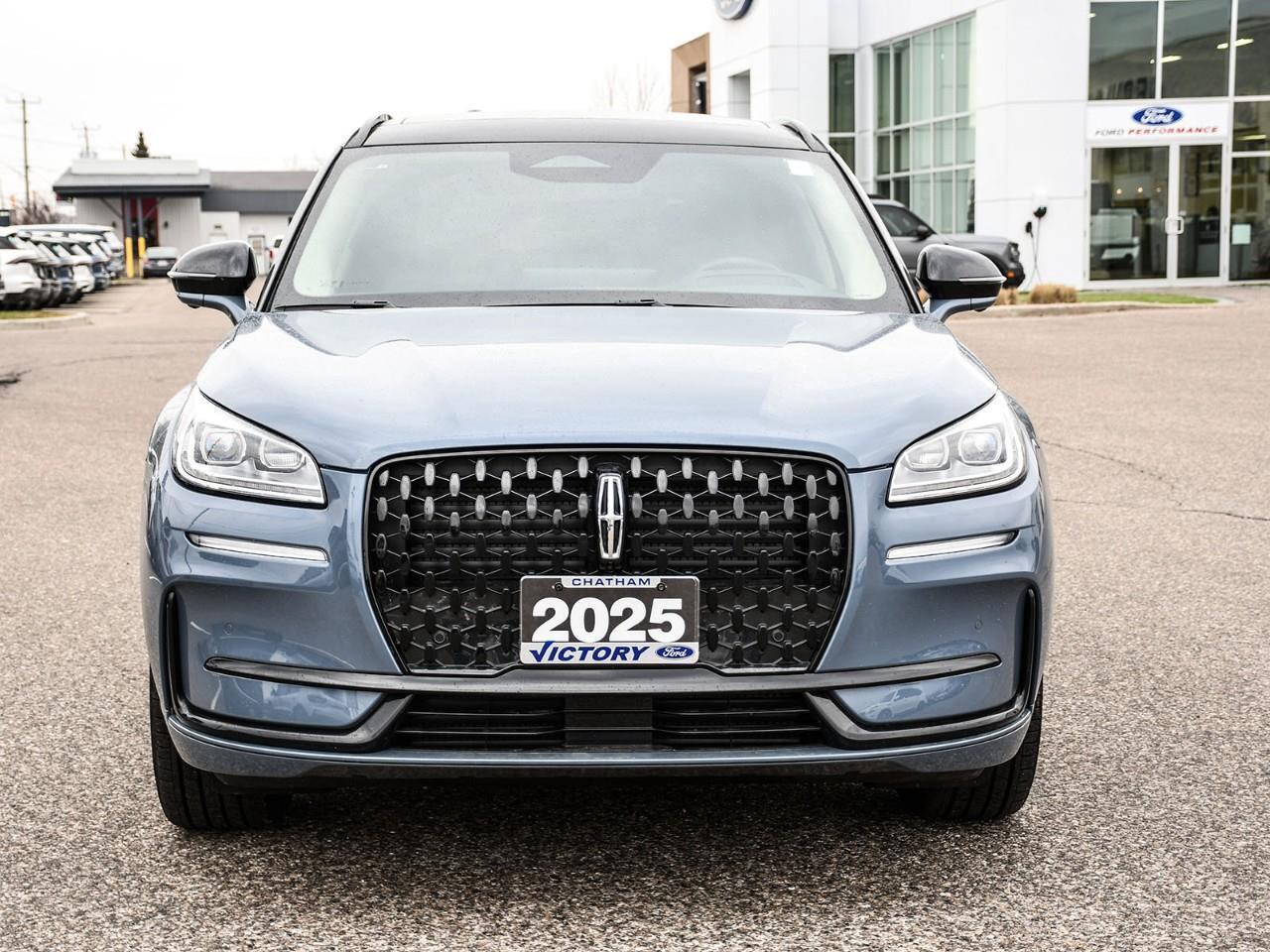 2026 Lincoln Corsair Reserve 202A   3.99% for 72 Months O.A.C   Lease M Photo