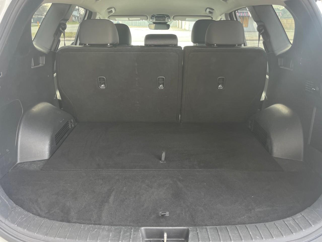 2021 Hyundai Santa Fe PREFERRED LOCAL TRADE Photo