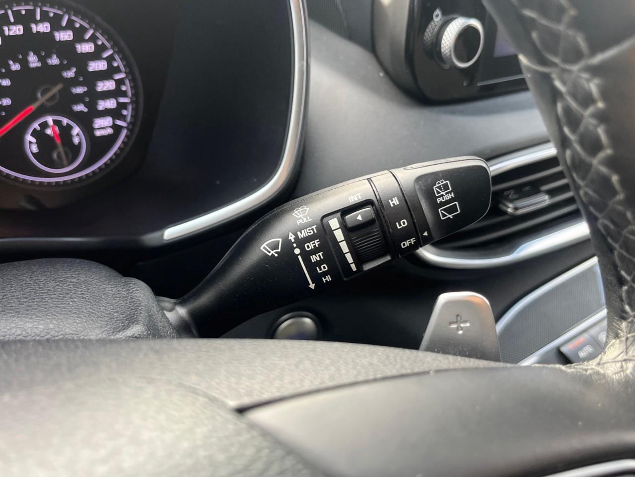 2021 Hyundai Santa Fe PREFERRED LOCAL TRADE Photo