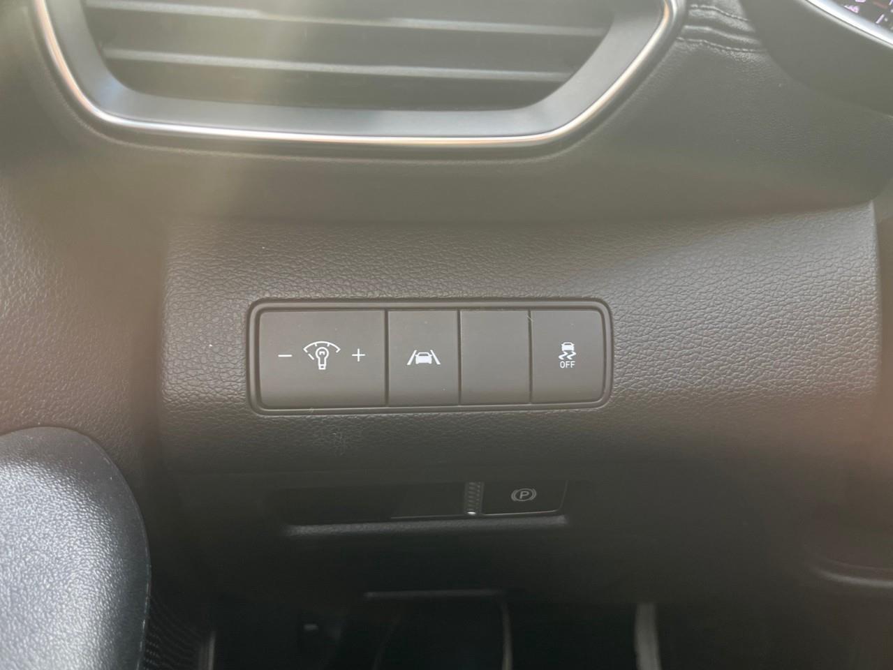 2021 Hyundai Santa Fe PREFERRED LOCAL TRADE Photo