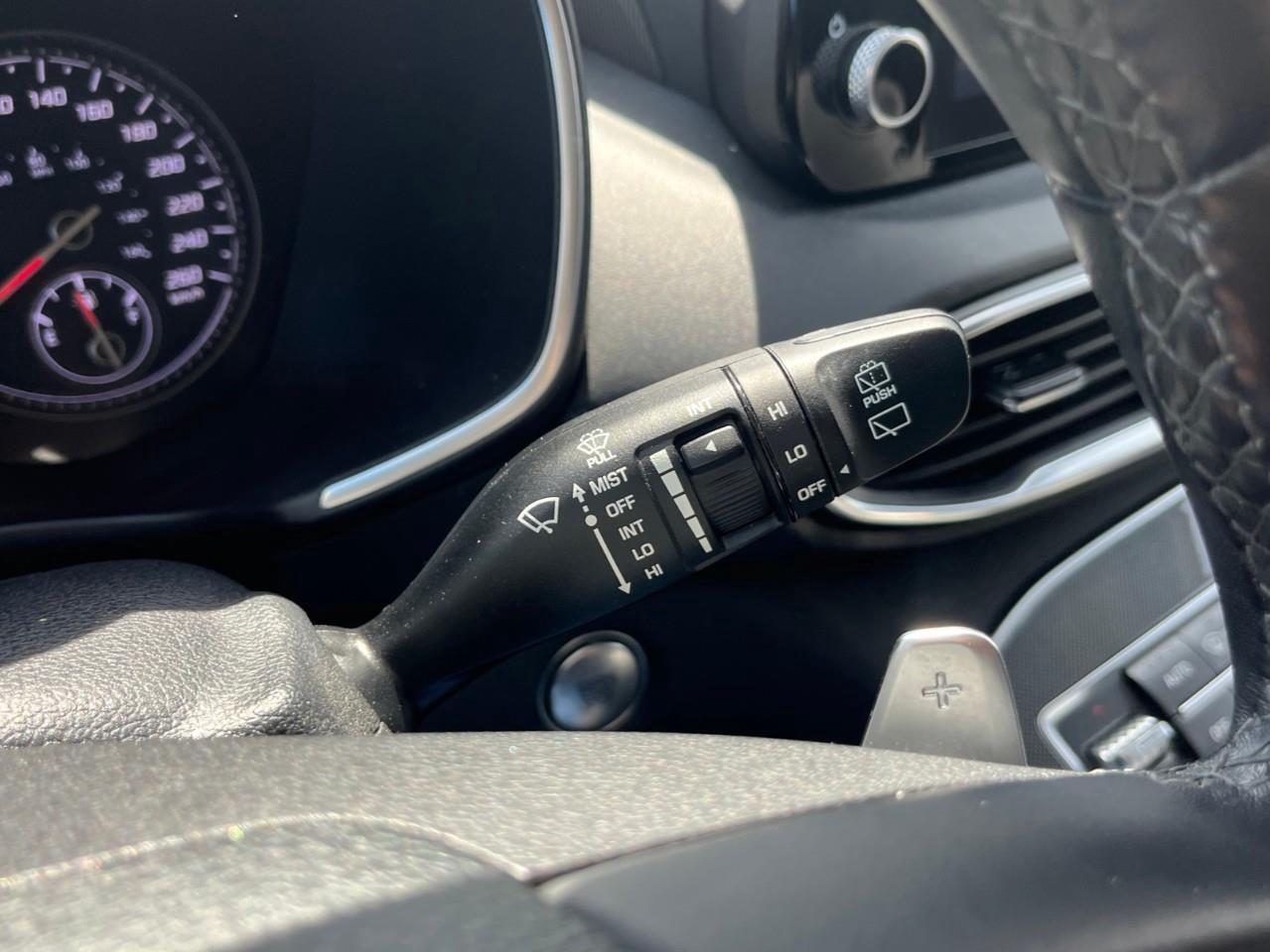 2021 Hyundai Santa Fe PREFERRED LOCAL TRADE Photo