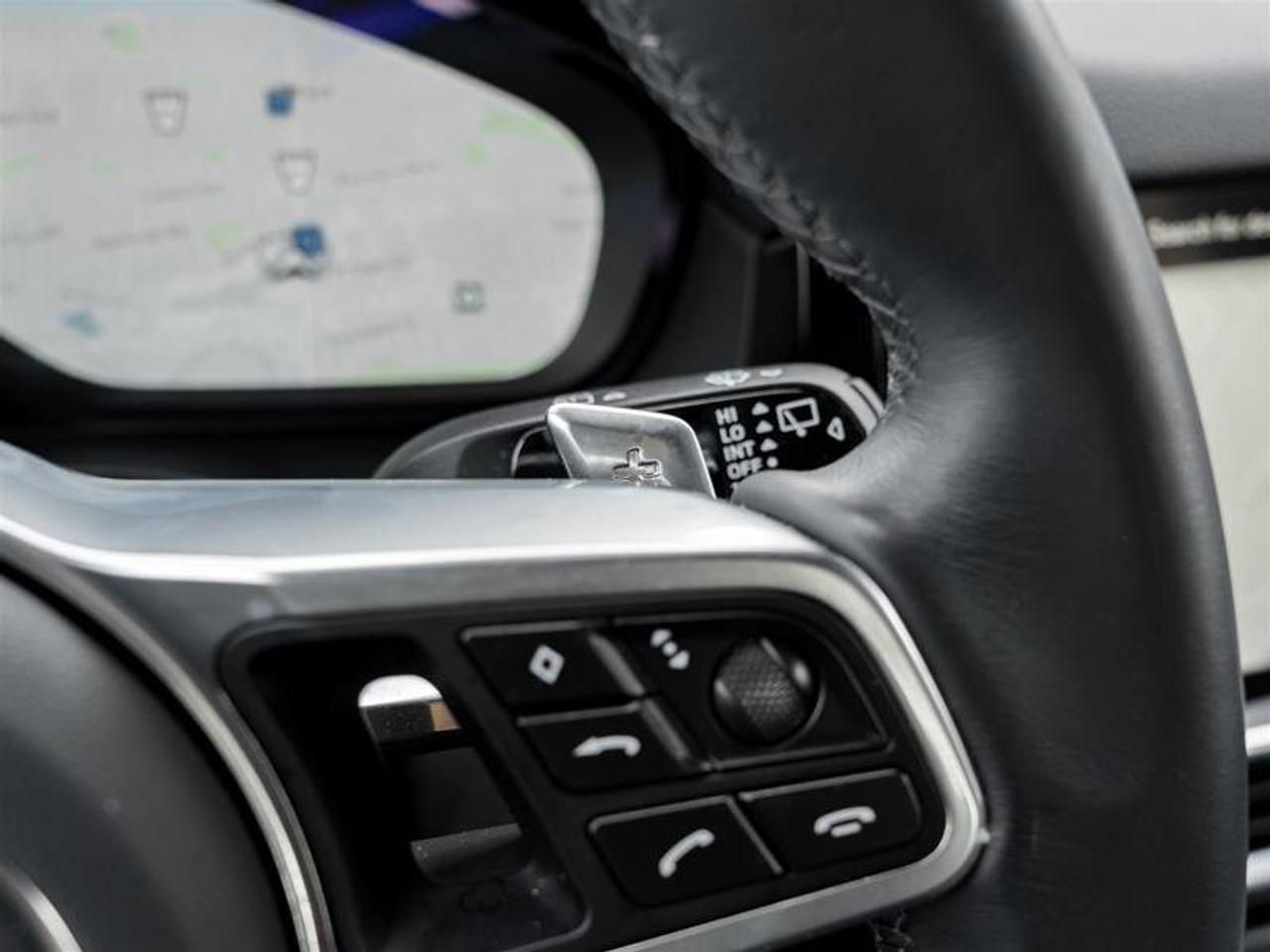 2023 Porsche Cayenne Platinum Edition AWD Premium Pkg Plus Adaptive Cru Photo