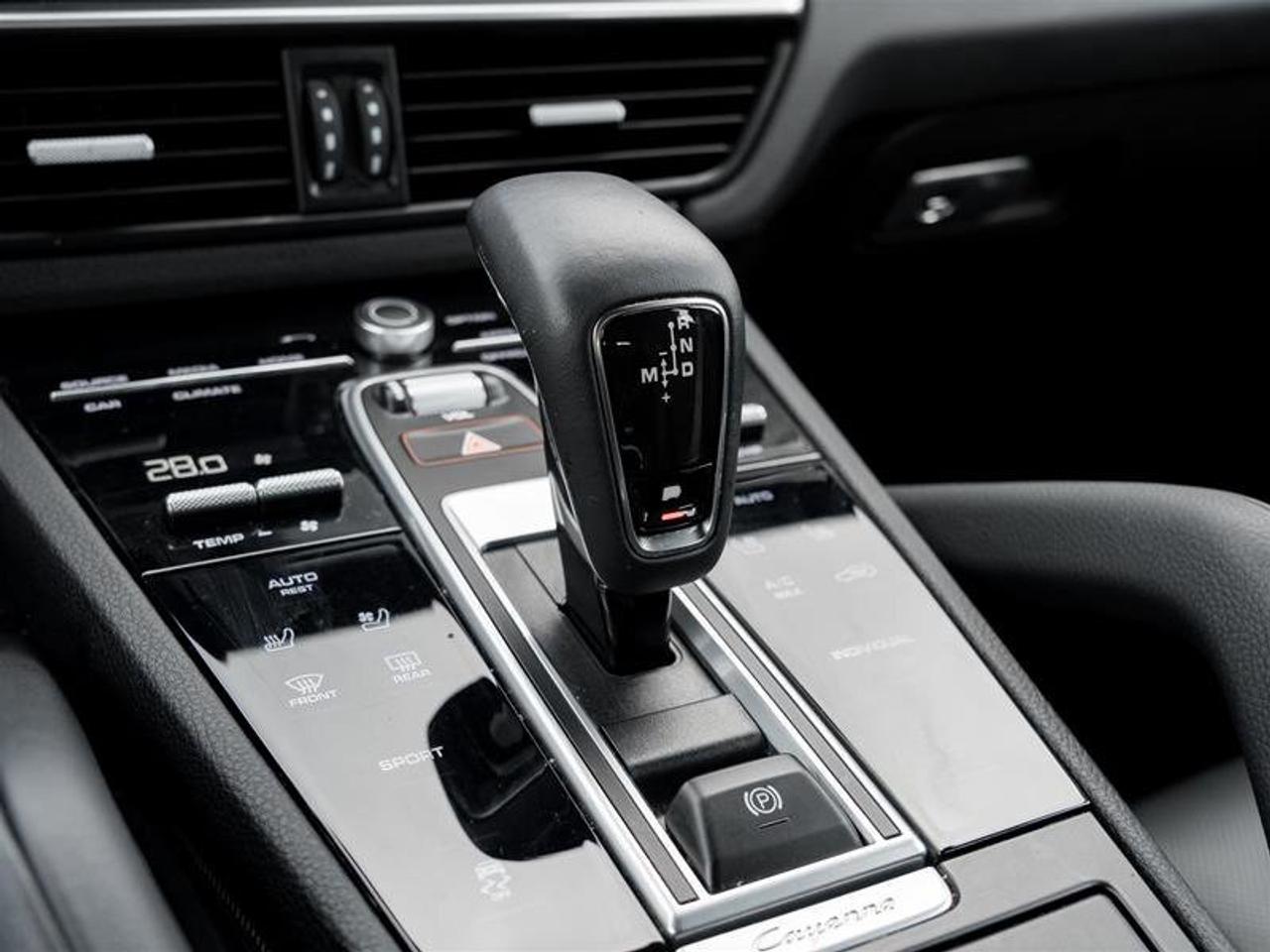 2023 Porsche Cayenne Platinum Edition AWD Premium Pkg Plus Adaptive Cru Photo