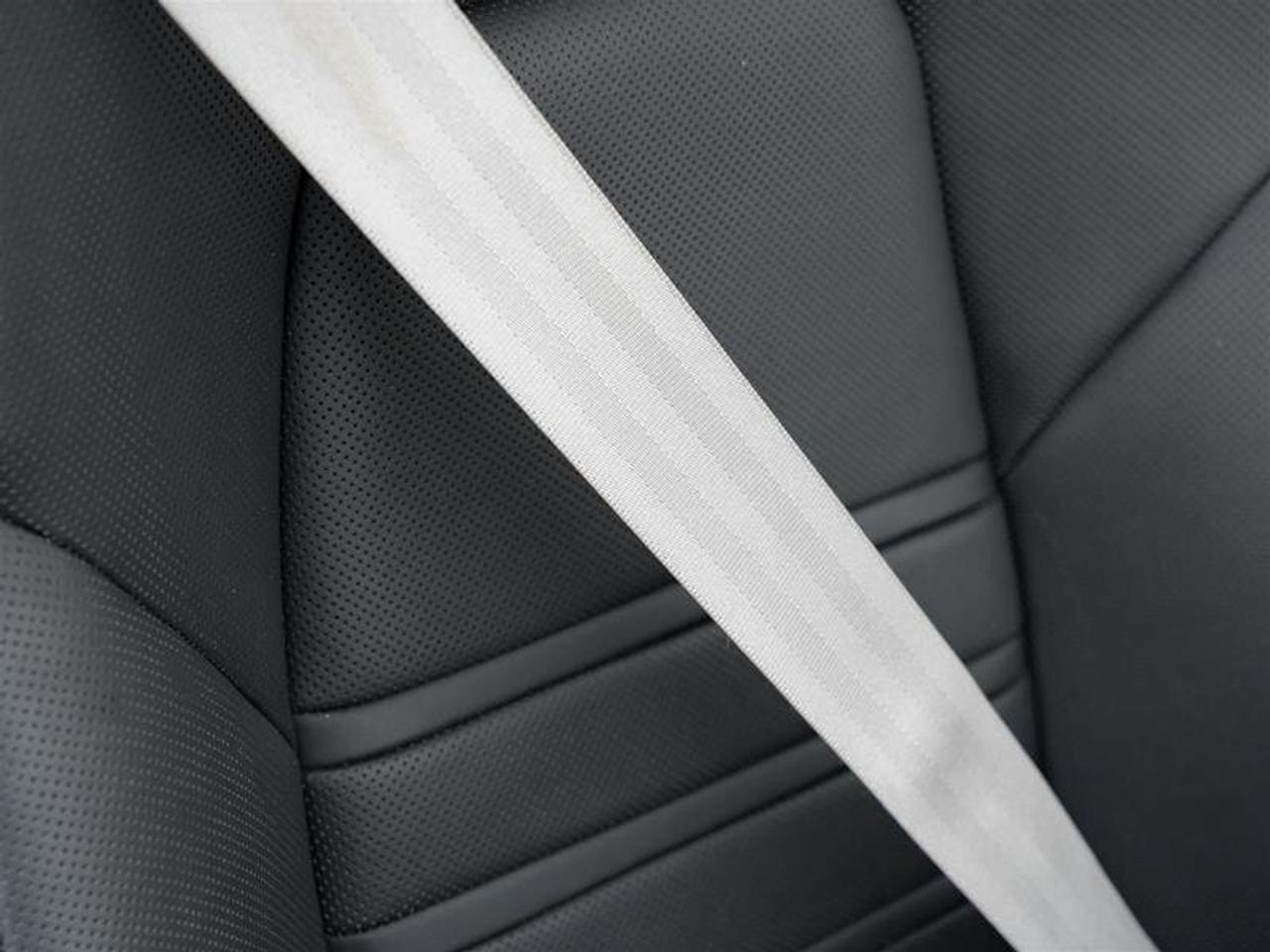 2023 Porsche Cayenne Platinum Edition AWD Premium Pkg Plus Adaptive Cru Photo