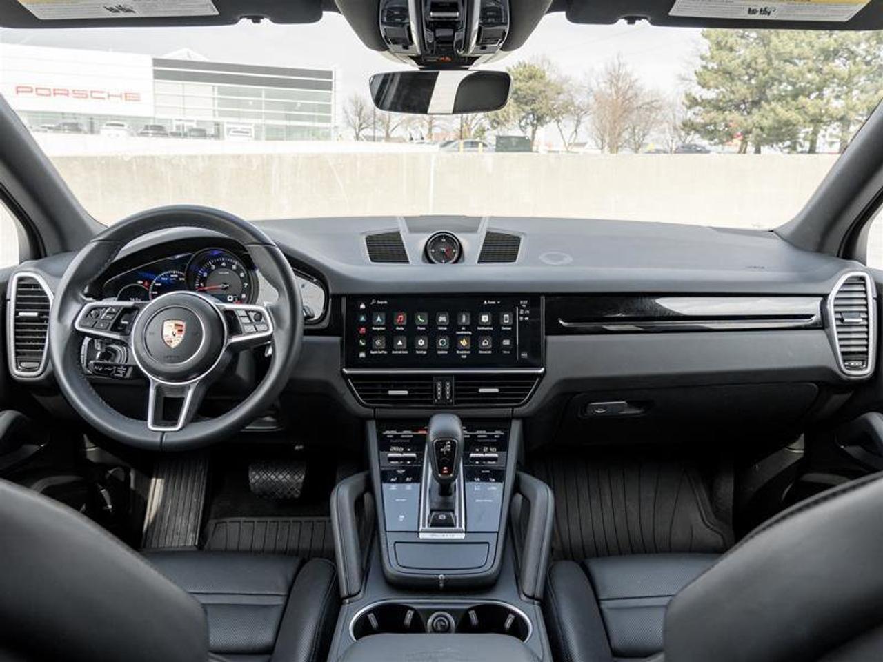 2023 Porsche Cayenne Platinum Edition AWD Premium Pkg Plus Adaptive Cru Photo