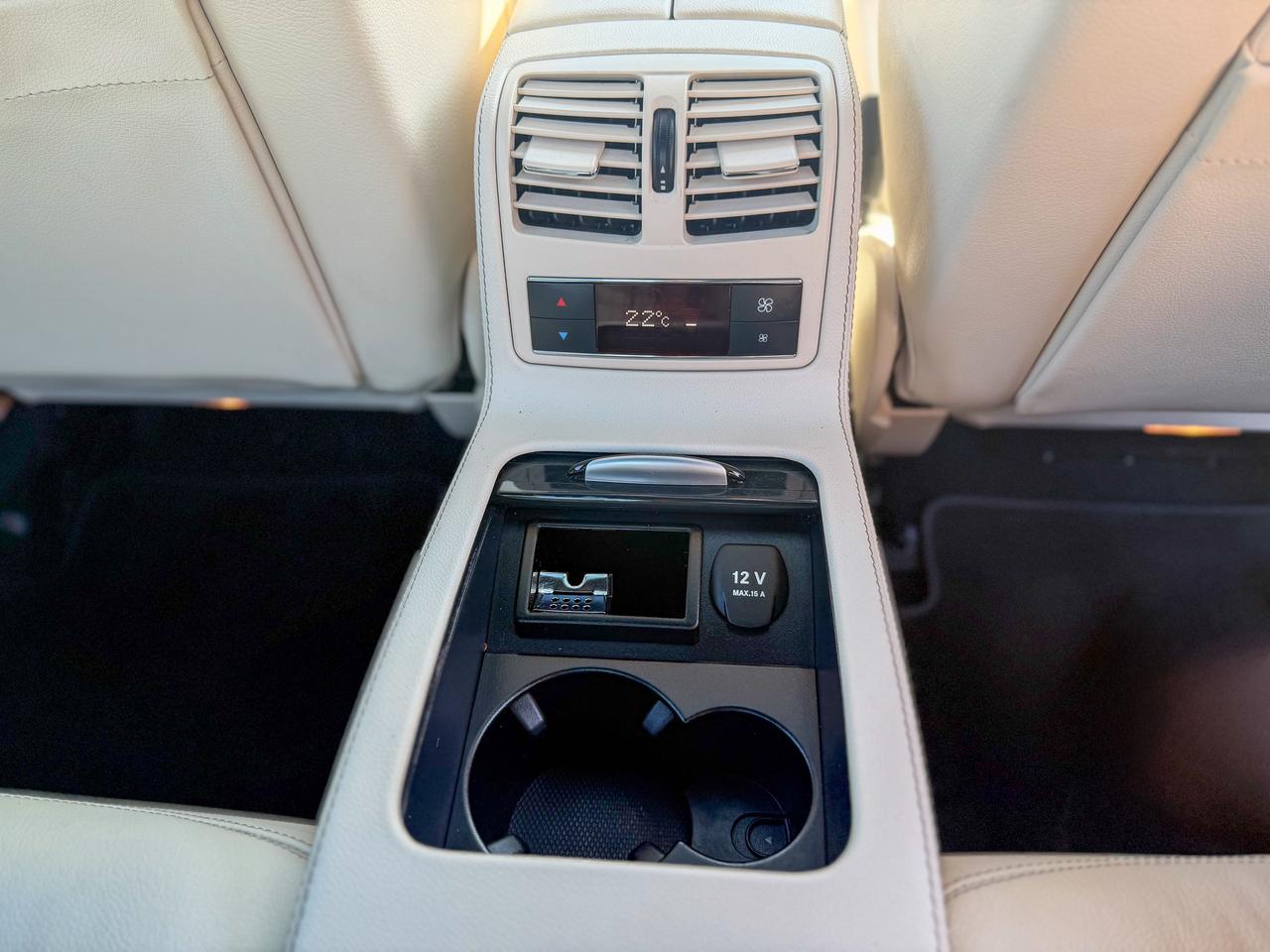 2016 Mercedes-Benz CLS 4dr Sdn CLS 550 Photo