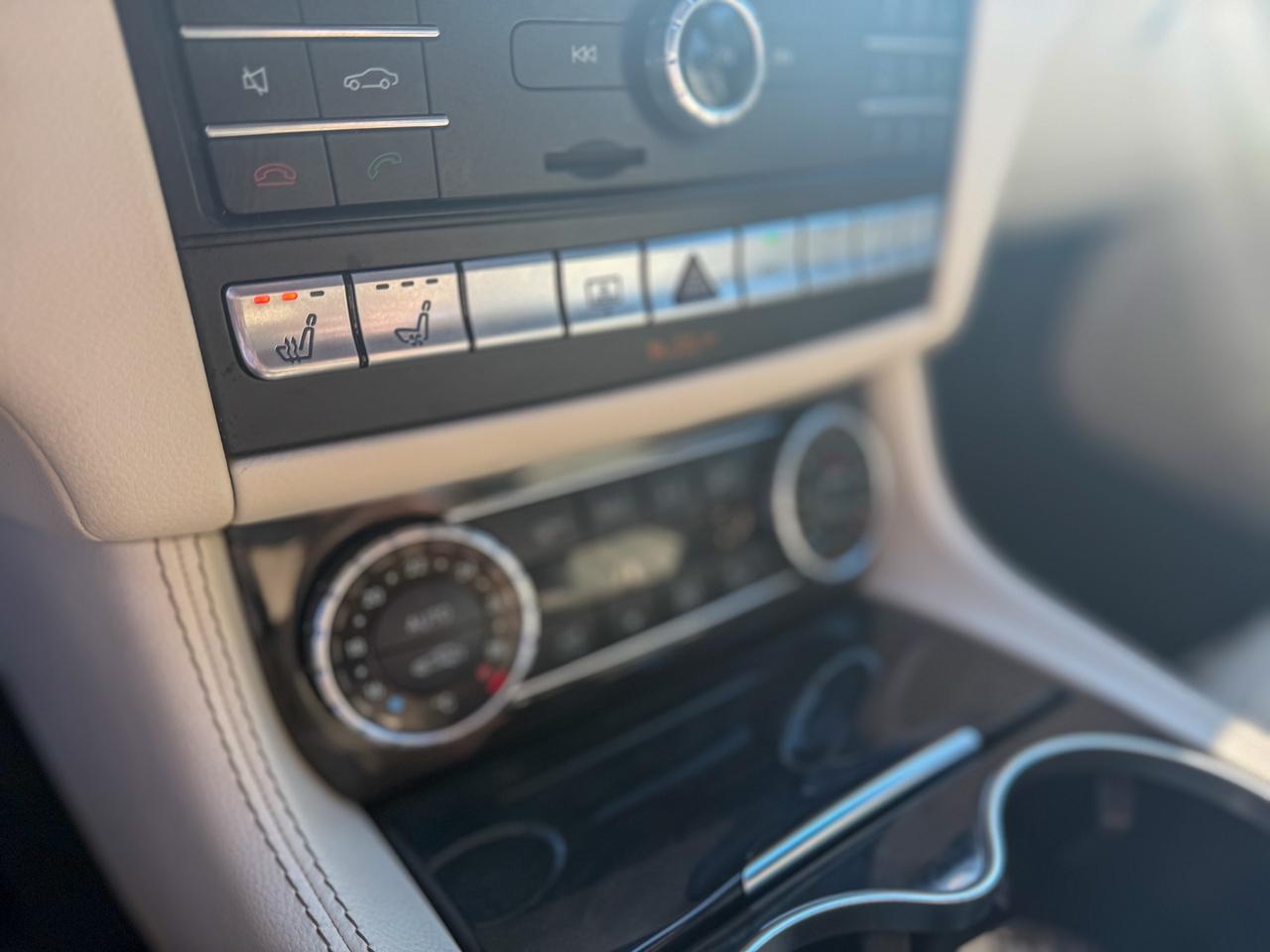 2016 Mercedes-Benz CLS 4dr Sdn CLS 550 Photo