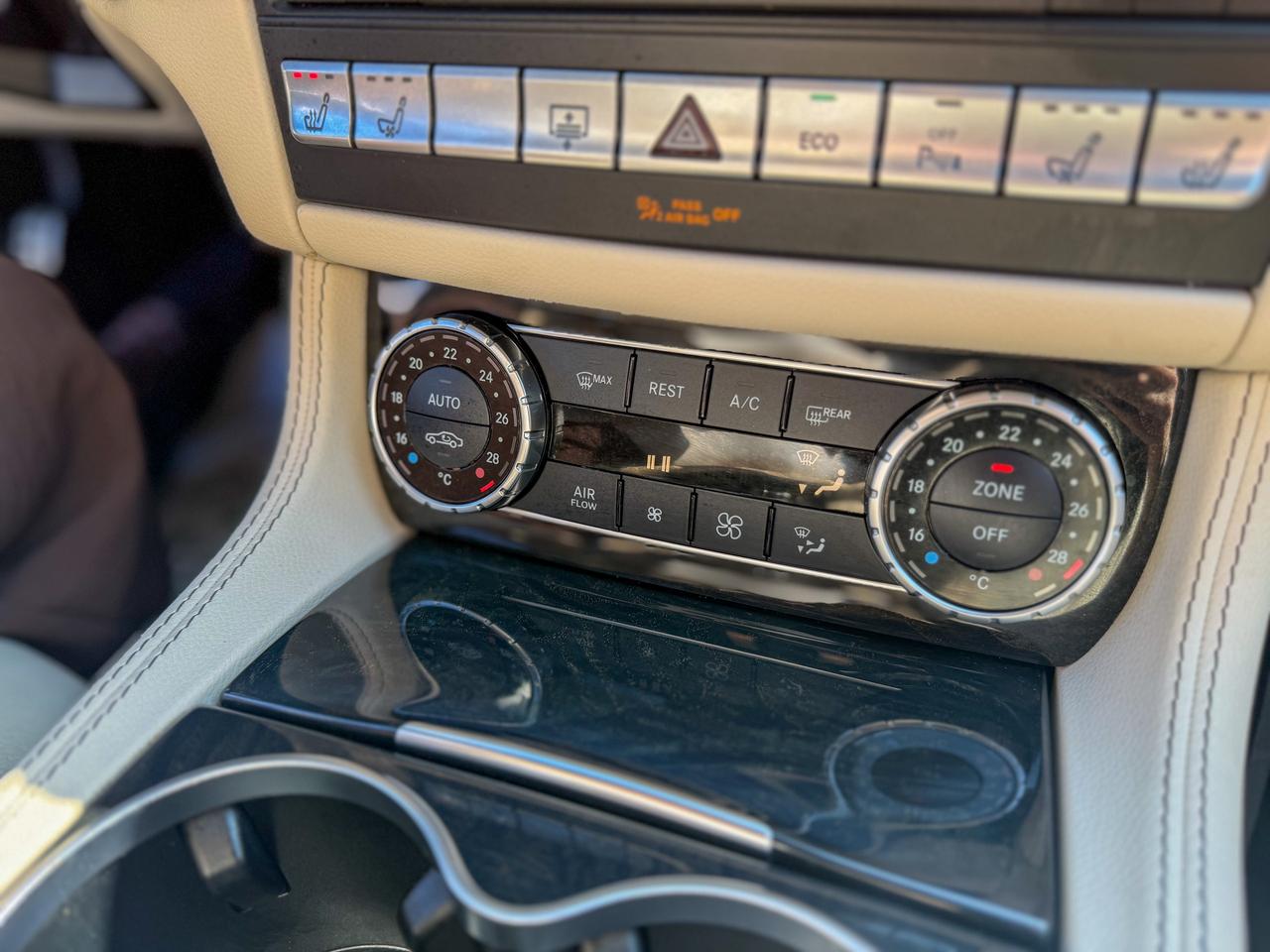 2016 Mercedes-Benz CLS 4dr Sdn CLS 550 Photo