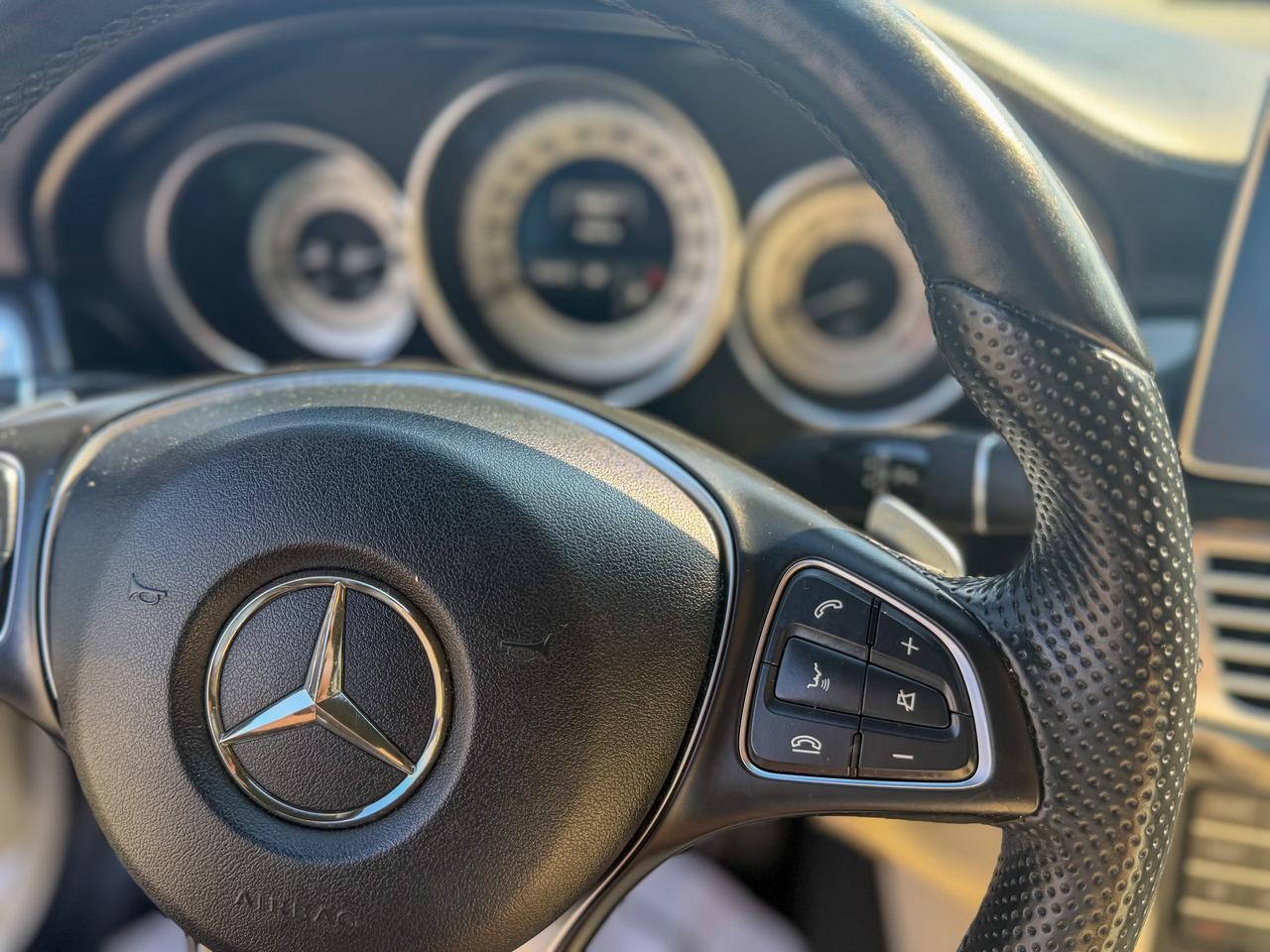 2016 Mercedes-Benz CLS 4dr Sdn CLS 550 Photo