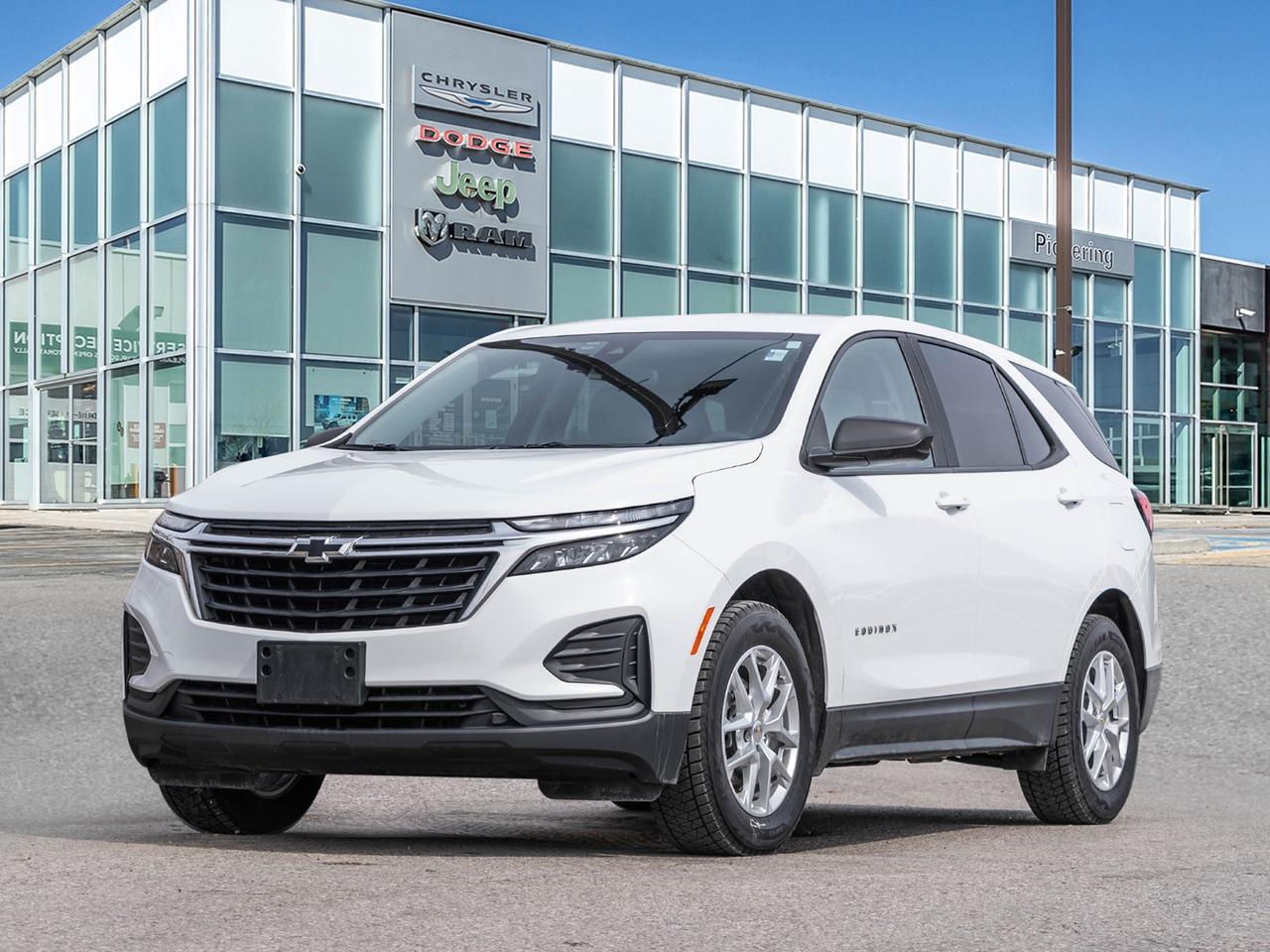 2022 Chevrolet Equinox FWD 4dr LS w-1LS Photo0