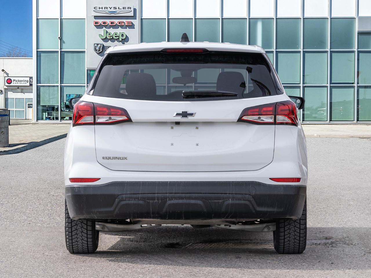 2022 Chevrolet Equinox FWD 4dr LS w-1LS Photo
