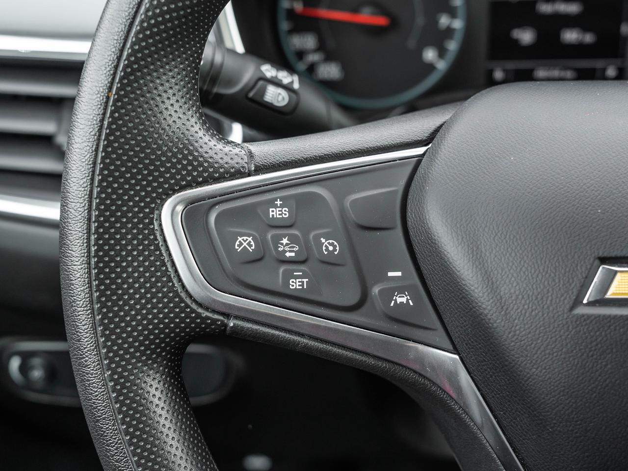 2022 Chevrolet Equinox FWD 4dr LS w-1LS Photo