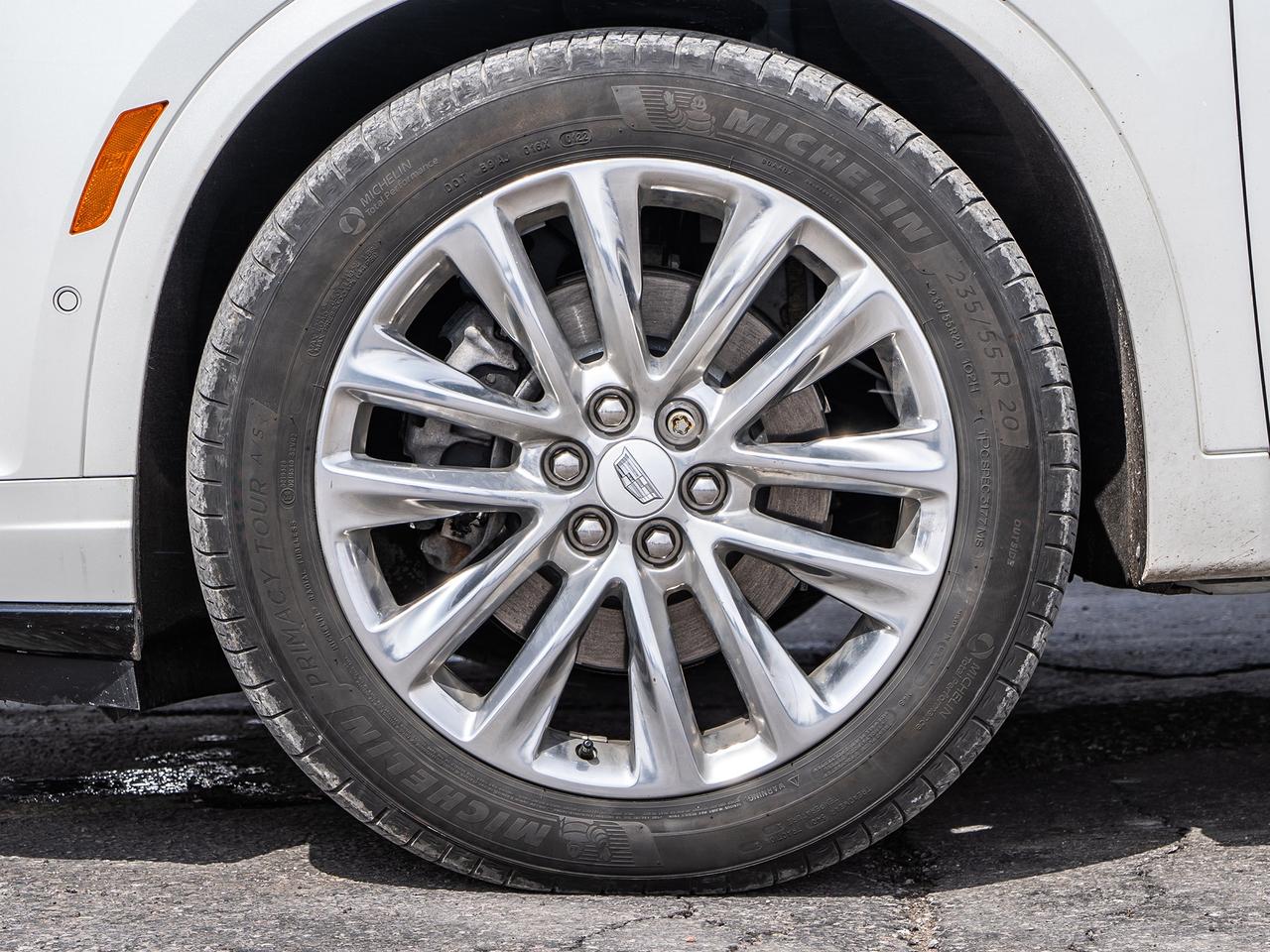 2022 Cadillac XT6 AWD 4dr Premium Luxury Photo3