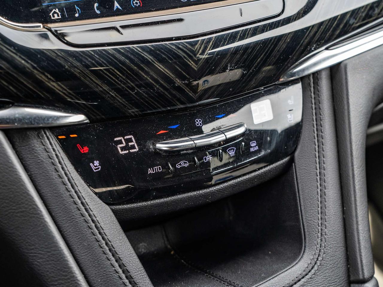 2022 Cadillac XT6 AWD 4dr Premium Luxury Photo