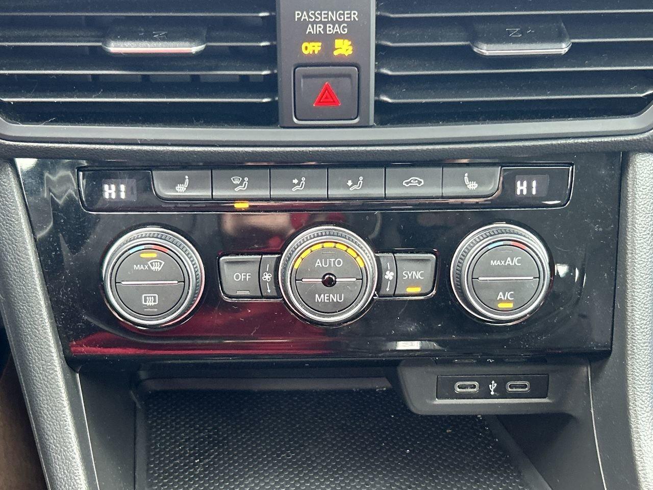 2021 Volkswagen Jetta Highline 1.4T 8sp at w/Tip Keyless Entry  Alloy Wh Photo