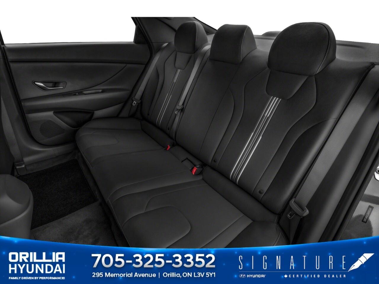 2022 Hyundai Elantra Preferred IVT w/Sun & Tech Package Photo