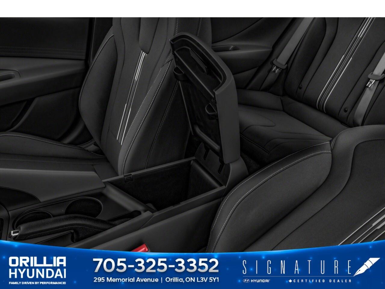 2022 Hyundai Elantra Preferred IVT w/Sun & Tech Package Photo