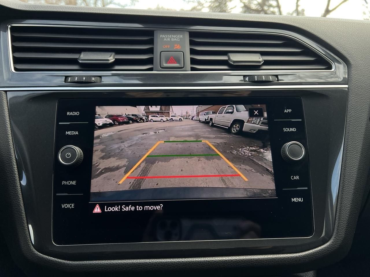 2023 Volkswagen Tiguan Comfortline 4Motion   Leather   Dual Climate   Car Photo