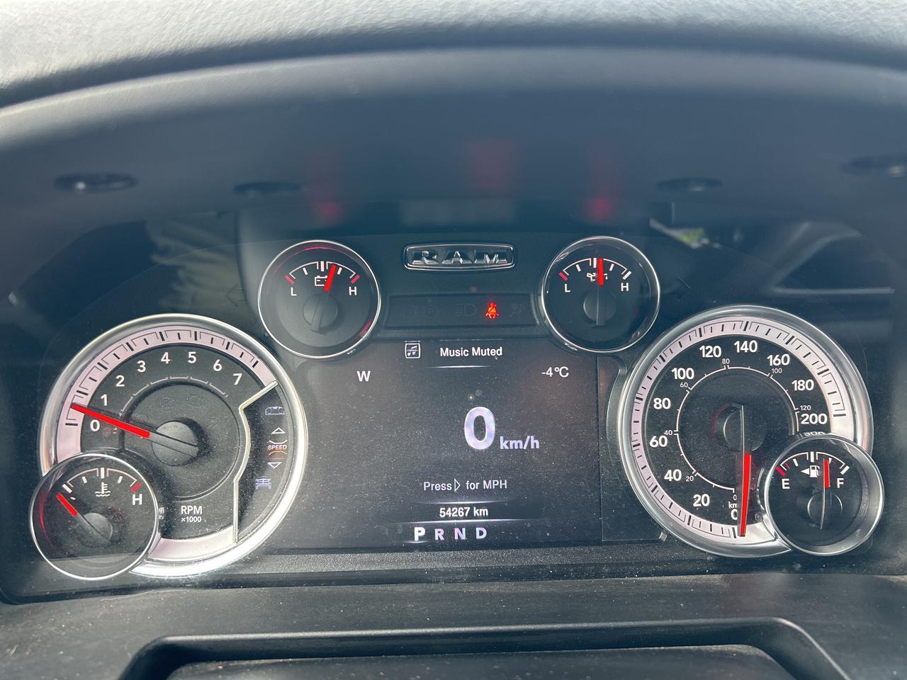 2023 RAM 1500 Classic WARLOCK Photo