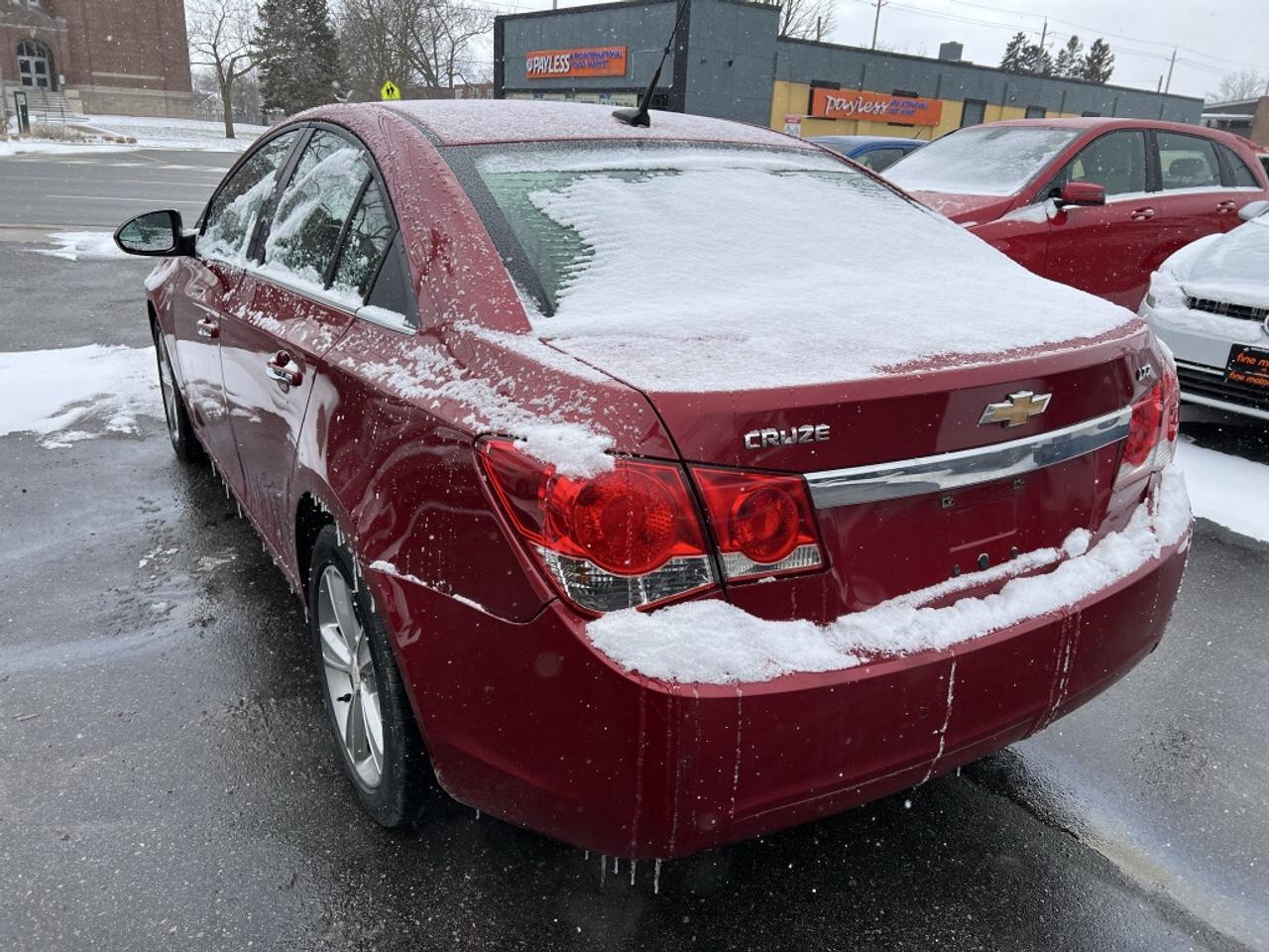 2012 Chevrolet Cruze 4dr Sedan LTZ Photo3