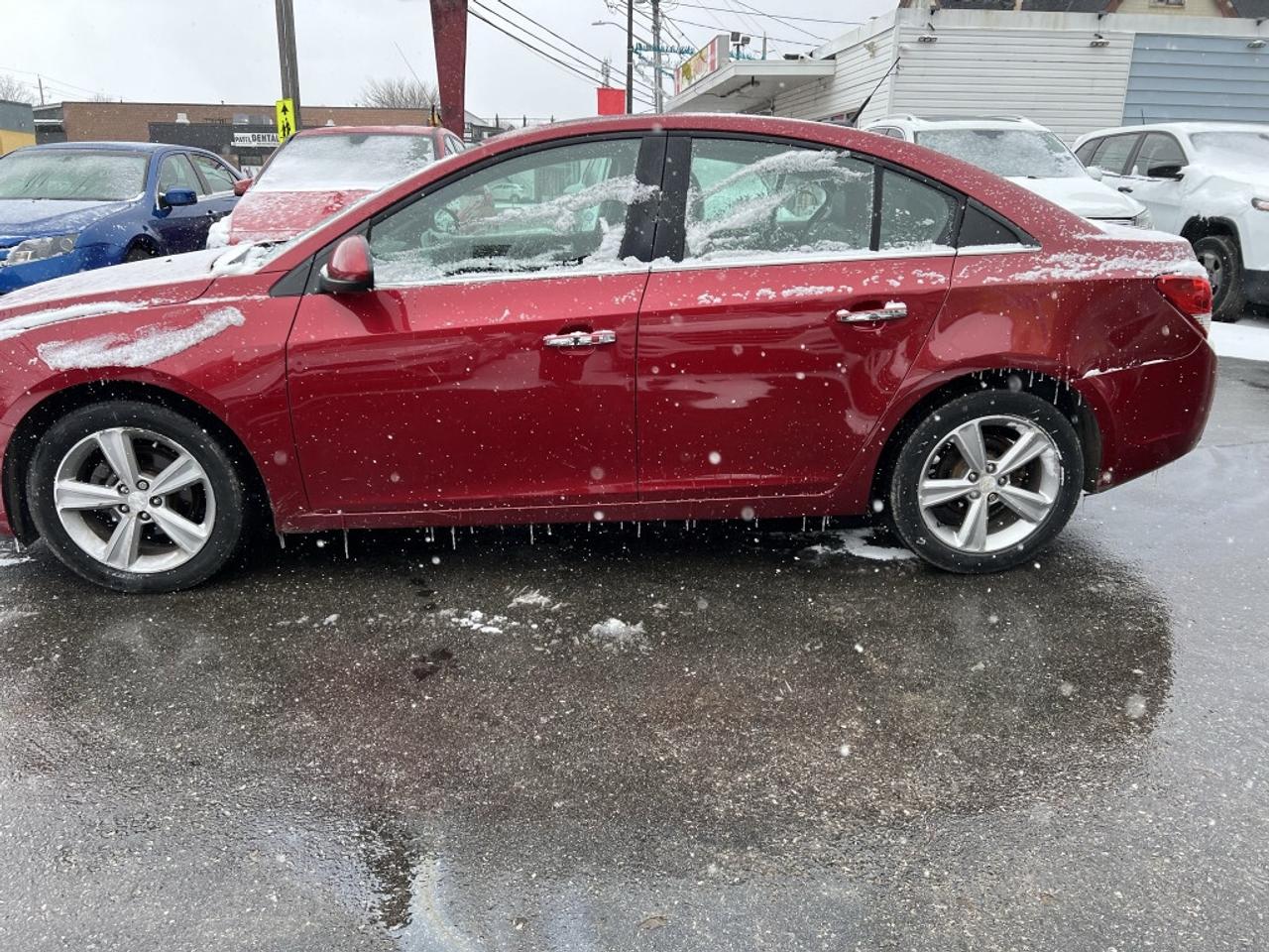 2012 Chevrolet Cruze 4dr Sedan LTZ Photo2