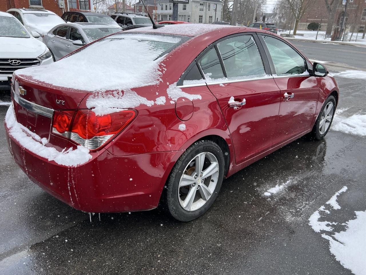 2012 Chevrolet Cruze 4dr Sedan LTZ Photo
