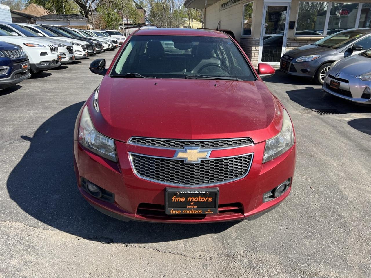 2012 Chevrolet Cruze 4dr Sedan LTZ Photo2
