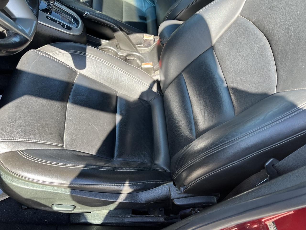 2012 Chevrolet Cruze 4dr Sedan LTZ Photo