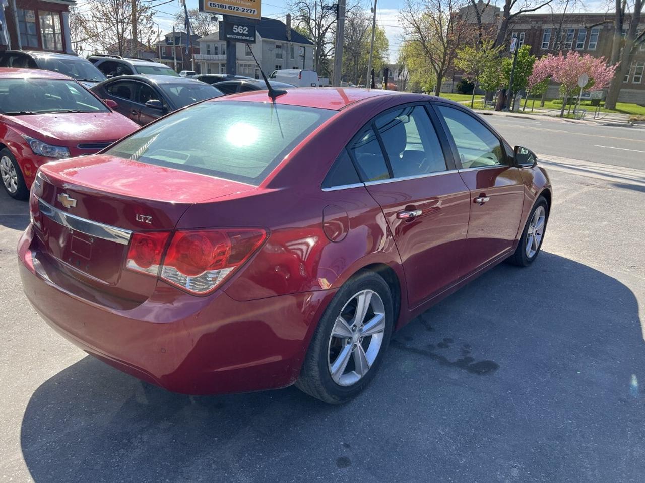 2012 Chevrolet Cruze 4dr Sedan LTZ Photo