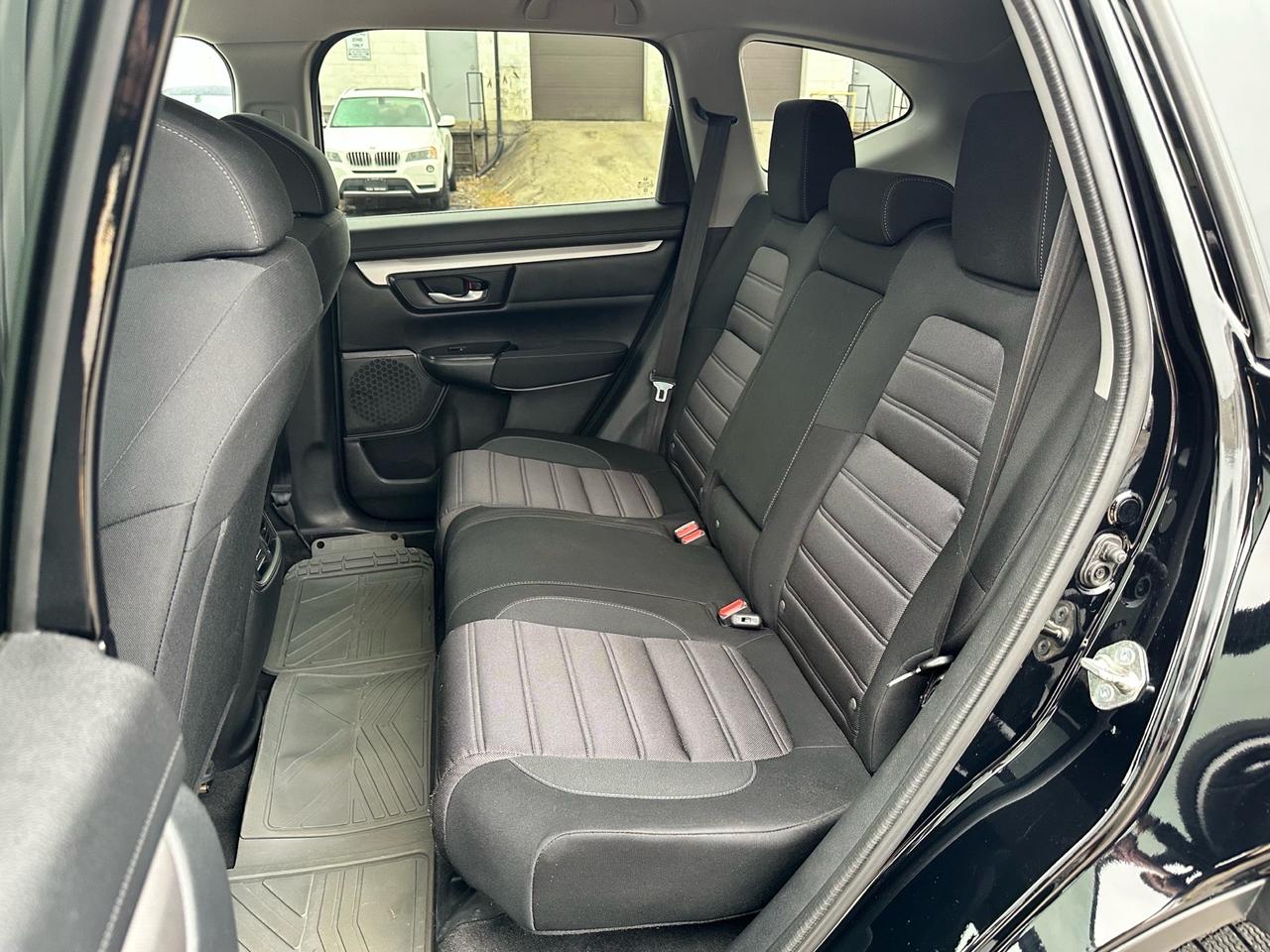 2018 Honda CR-V LX ~ REAR CAM ~ CARPLAY ~ CERTIFIED Photo