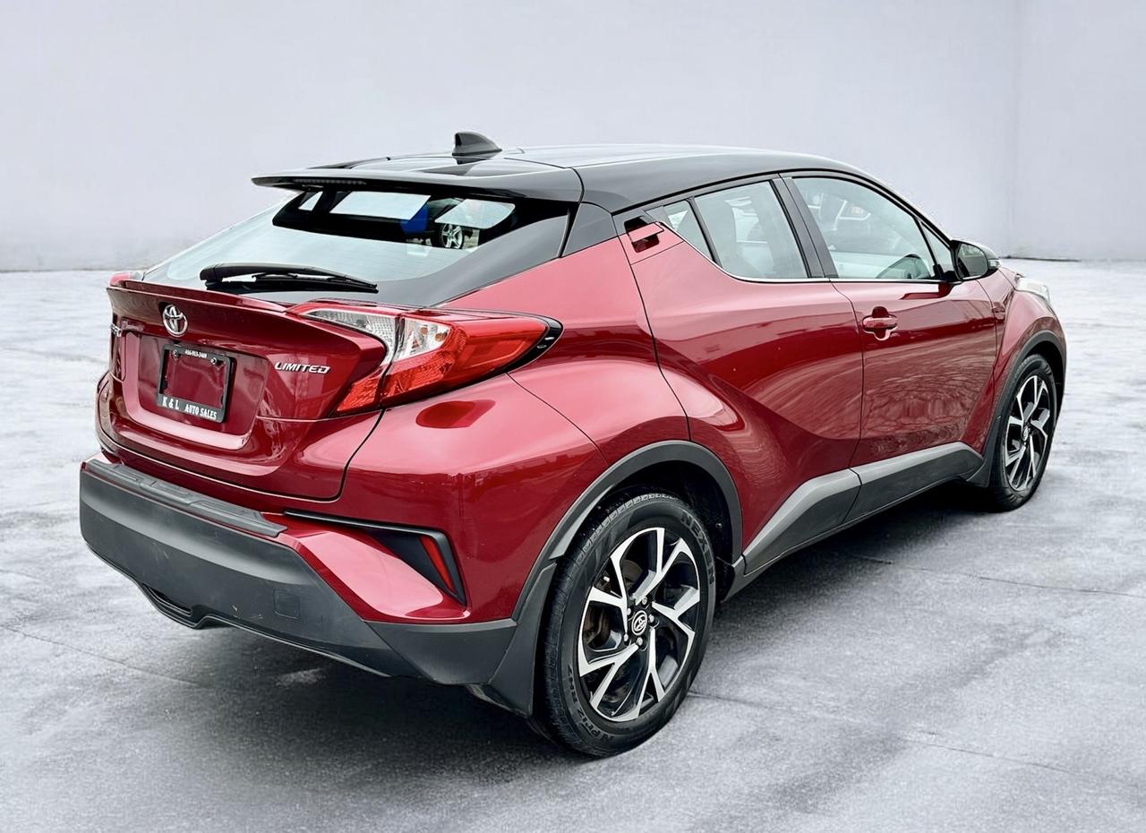 2019 Toyota C-HR LIMITED ~ LEATHER ~ CARPLAY ~ NO ACCIDENTS Photo