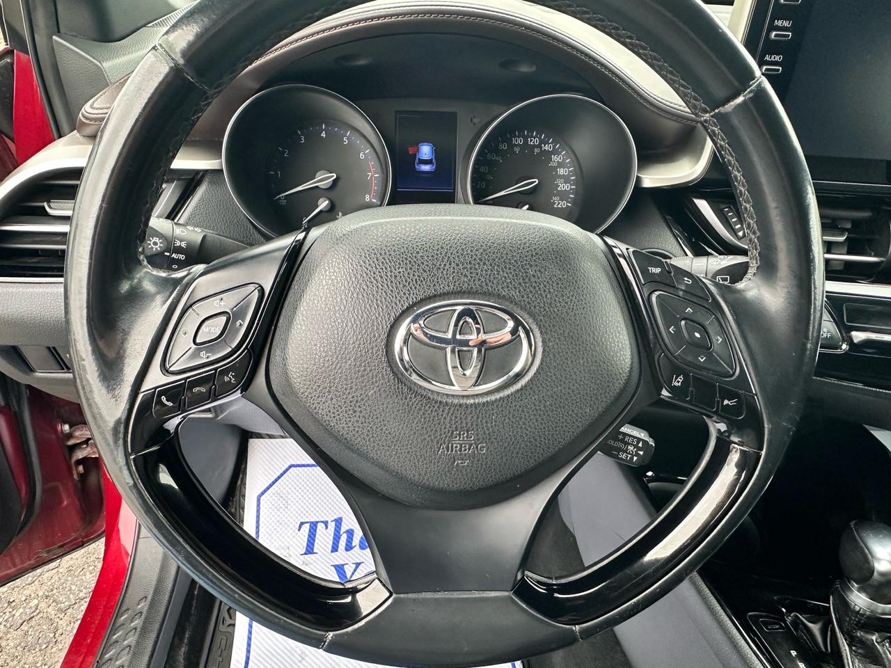 2019 Toyota C-HR LIMITED ~ LEATHER ~ CARPLAY ~ NO ACCIDENTS Photo