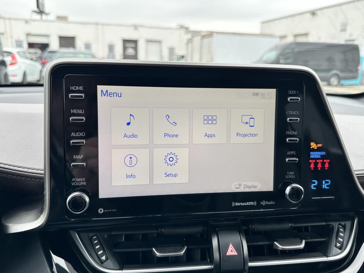 2019 Toyota C-HR LIMITED ~ LEATHER ~ CARPLAY ~ NO ACCIDENTS Photo