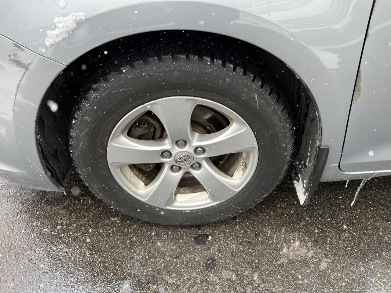 2014 Toyota Sienna 5dr 7-Pass Front-wheel Drive Photo