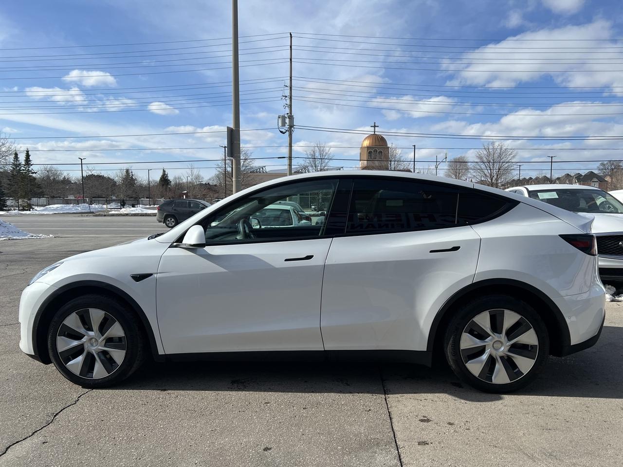 2021 Tesla Model Y Long Range AWD   Pano Roof   Leather   Blind Spot Photo