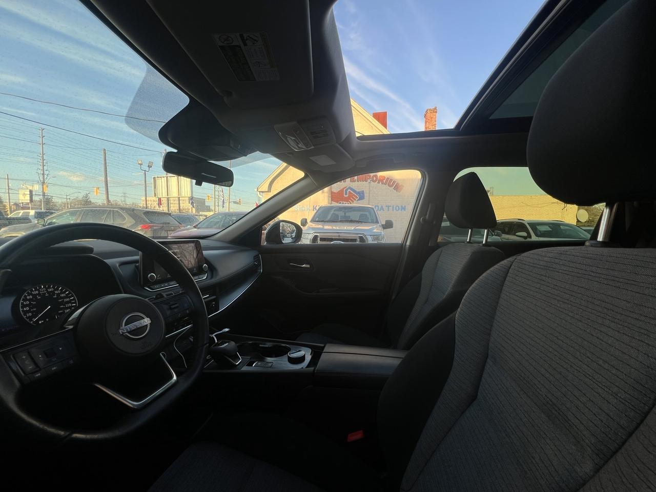 2023 Nissan Rogue SV MOONROOF AWD   Pro Pilot   Htd Steering   Remot Photo