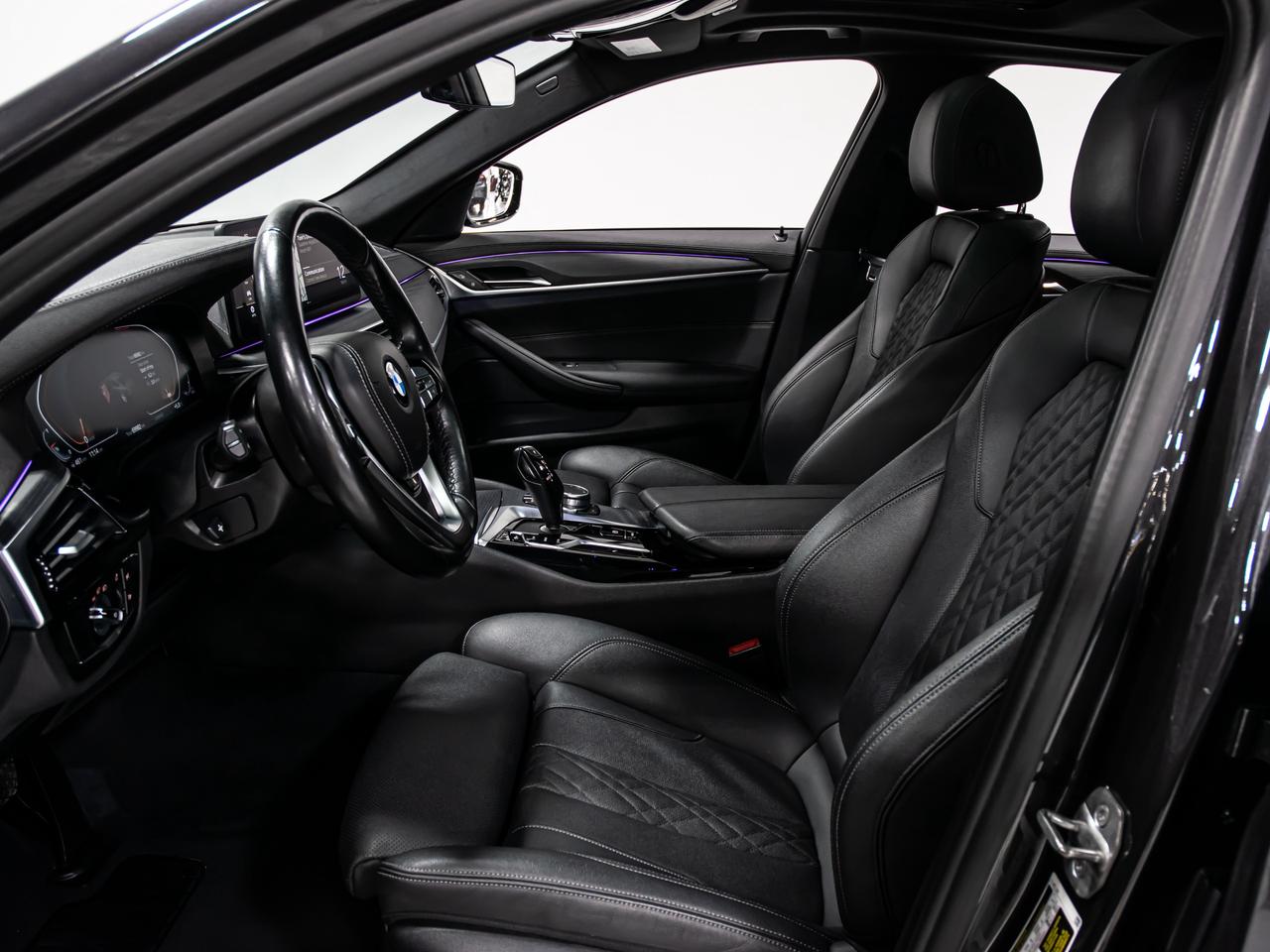 2022 BMW 5 Series 530i xDrive PREMIUM ESSENTIAL PKG HEADS UP Photo