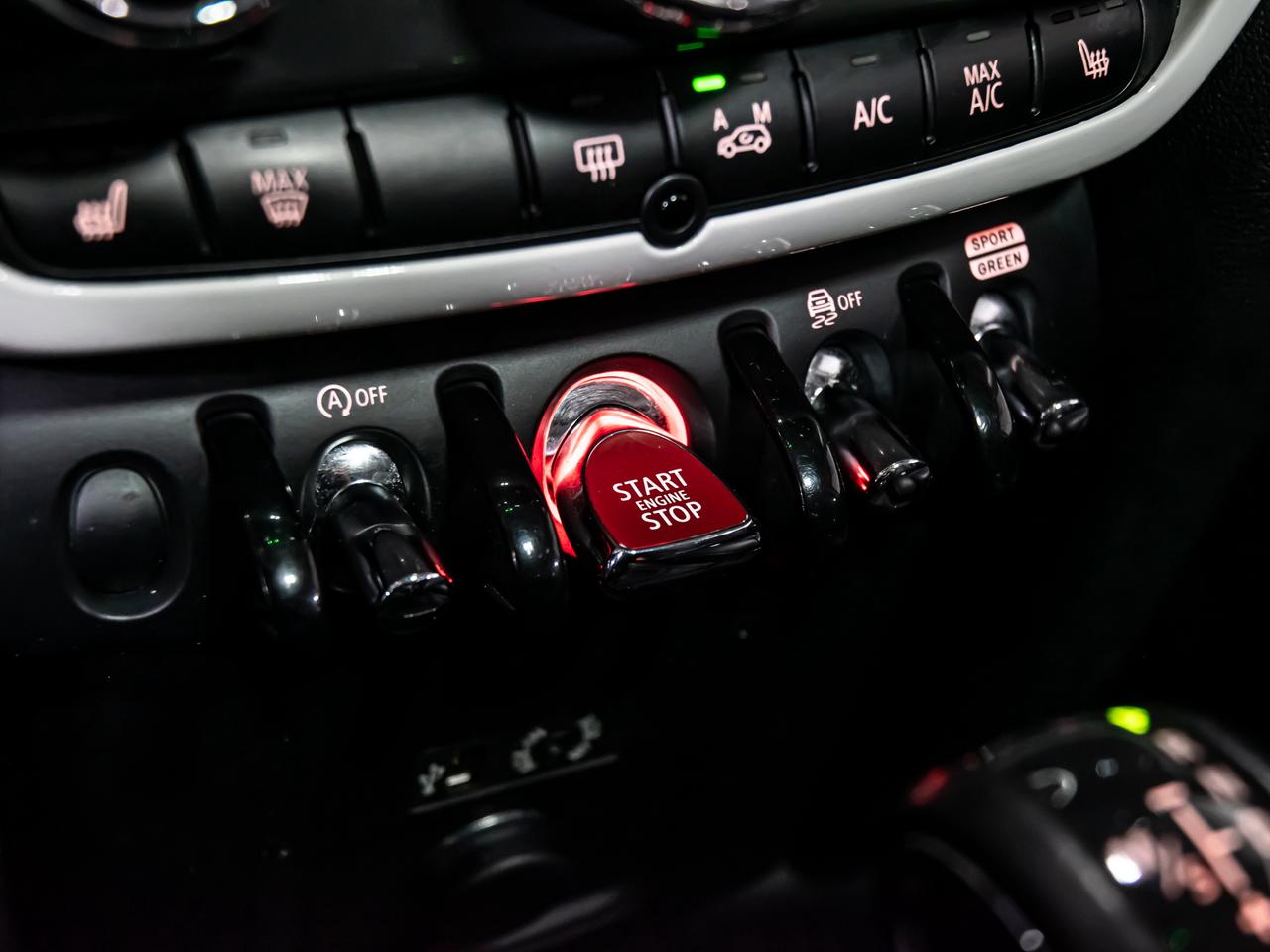 2018 MINI Countryman COOPER S ALL4 ESSENTIALS PKG NAVI REAR VIEW CAMERA Photo