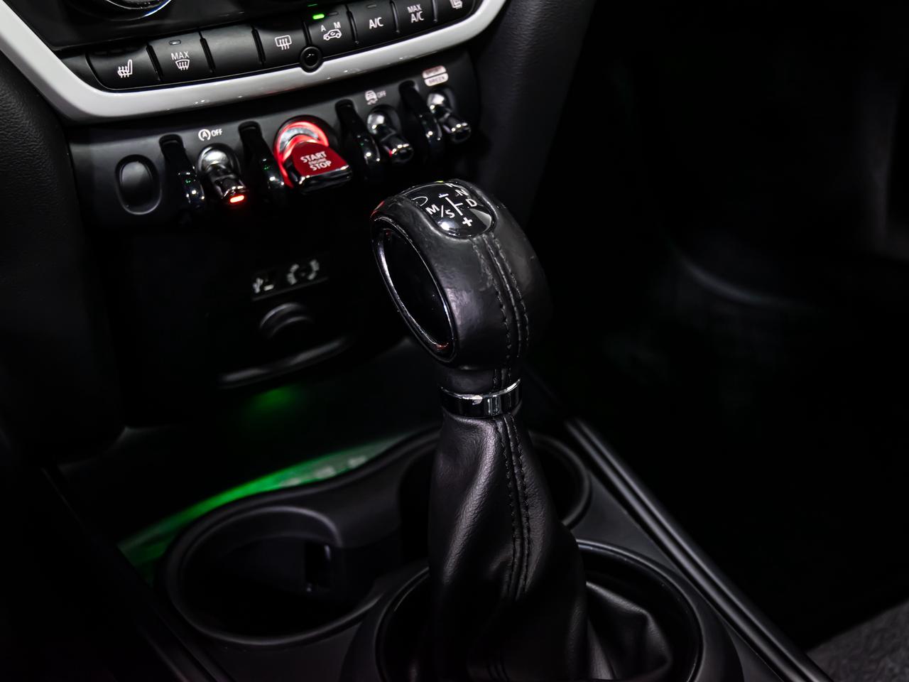 2018 MINI Countryman COOPER S ALL4 ESSENTIALS PKG NAVI REAR VIEW CAMERA Photo