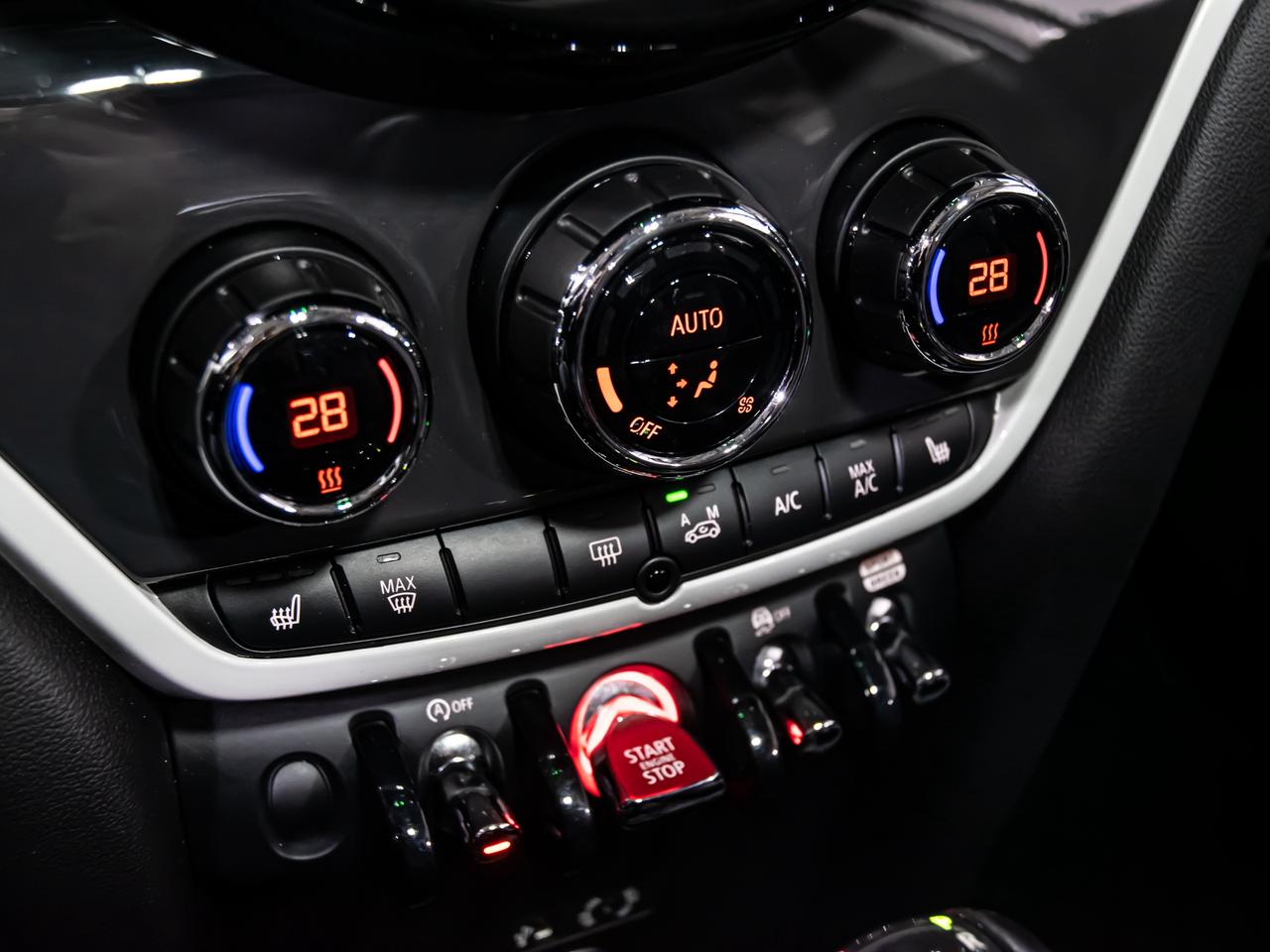 2018 MINI Countryman COOPER S ALL4 ESSENTIALS PKG NAVI REAR VIEW CAMERA Photo