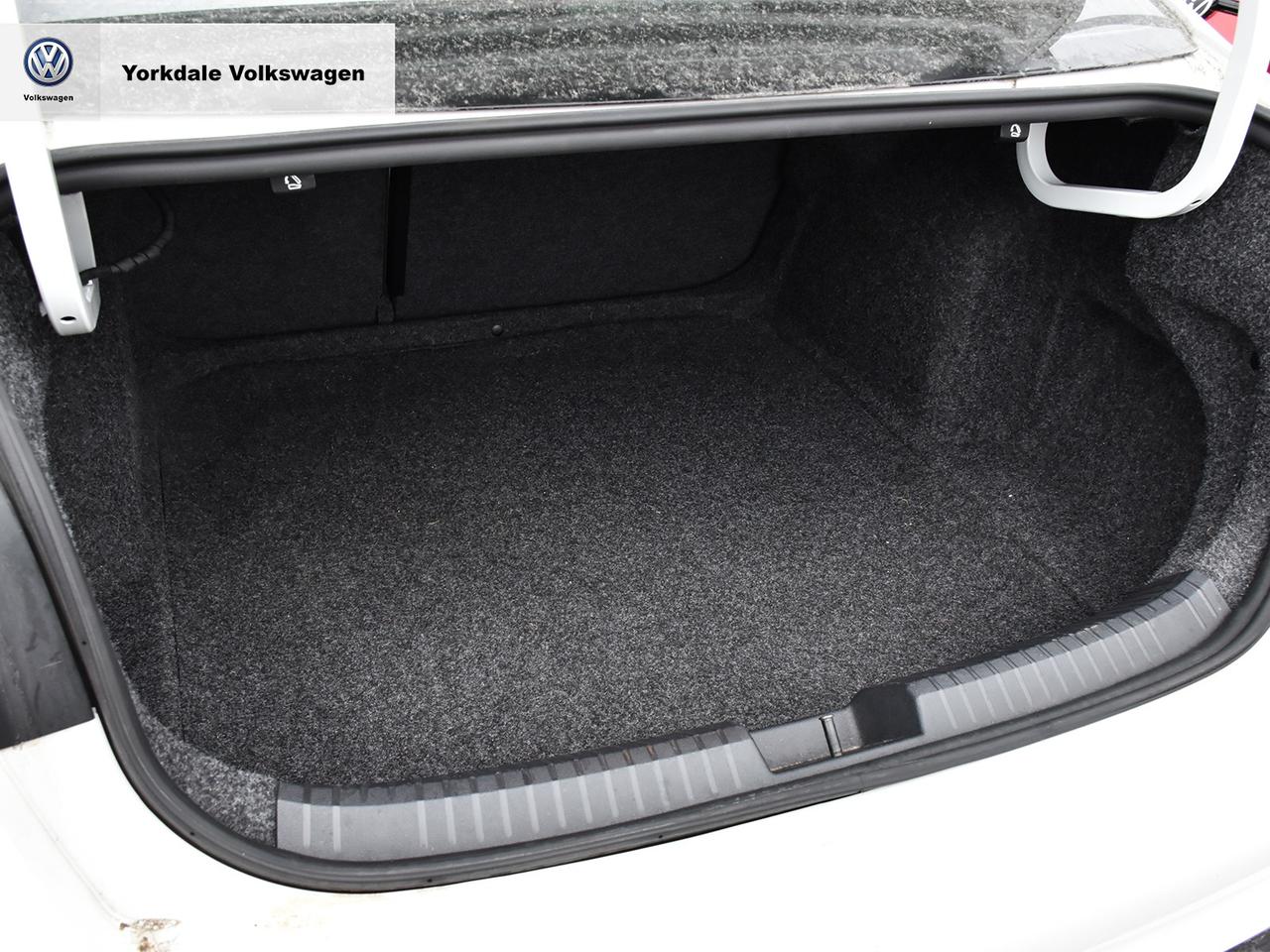 2023 Volkswagen Jetta  Photo