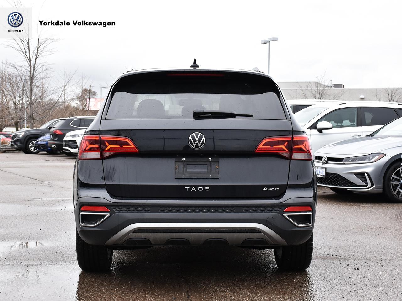2022 Volkswagen Taos  Photo3