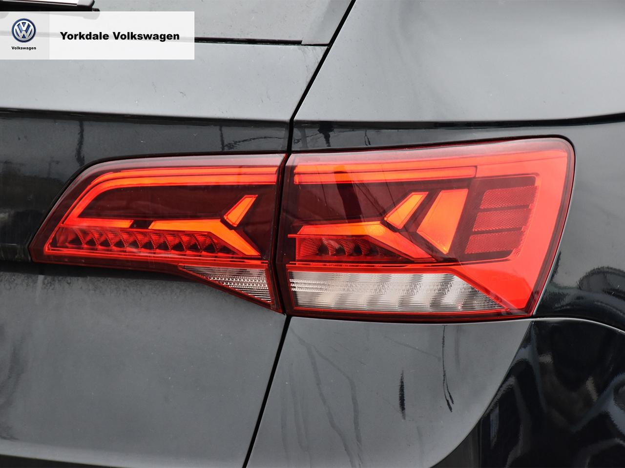 2022 Volkswagen Taos  Photo