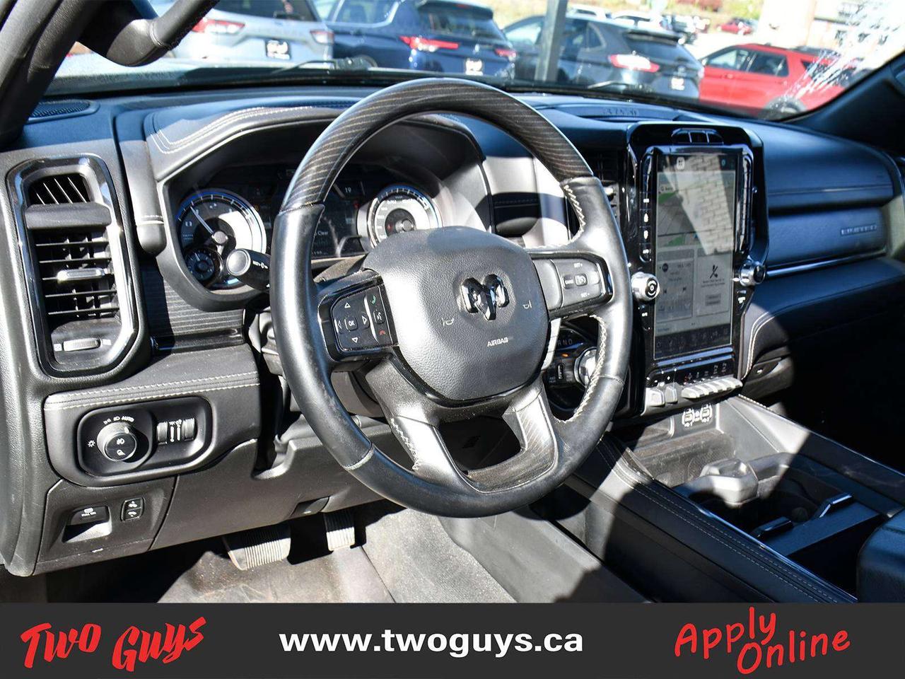 2022 RAM 1500 LIMITED Crew 5.7L 4WD   Panoroof   Leather Photo